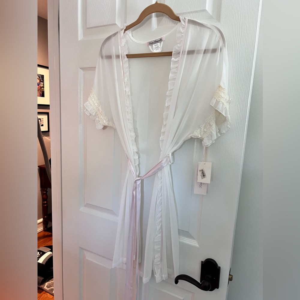Sheer white robe XL